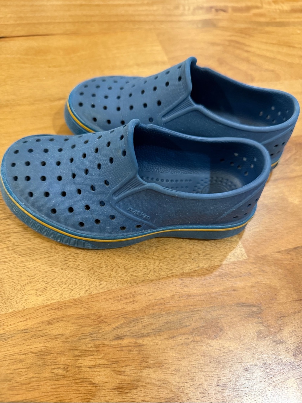 Native Kids Blue Slip-On Water-Friendly Shoes Size C10 (kids 10)